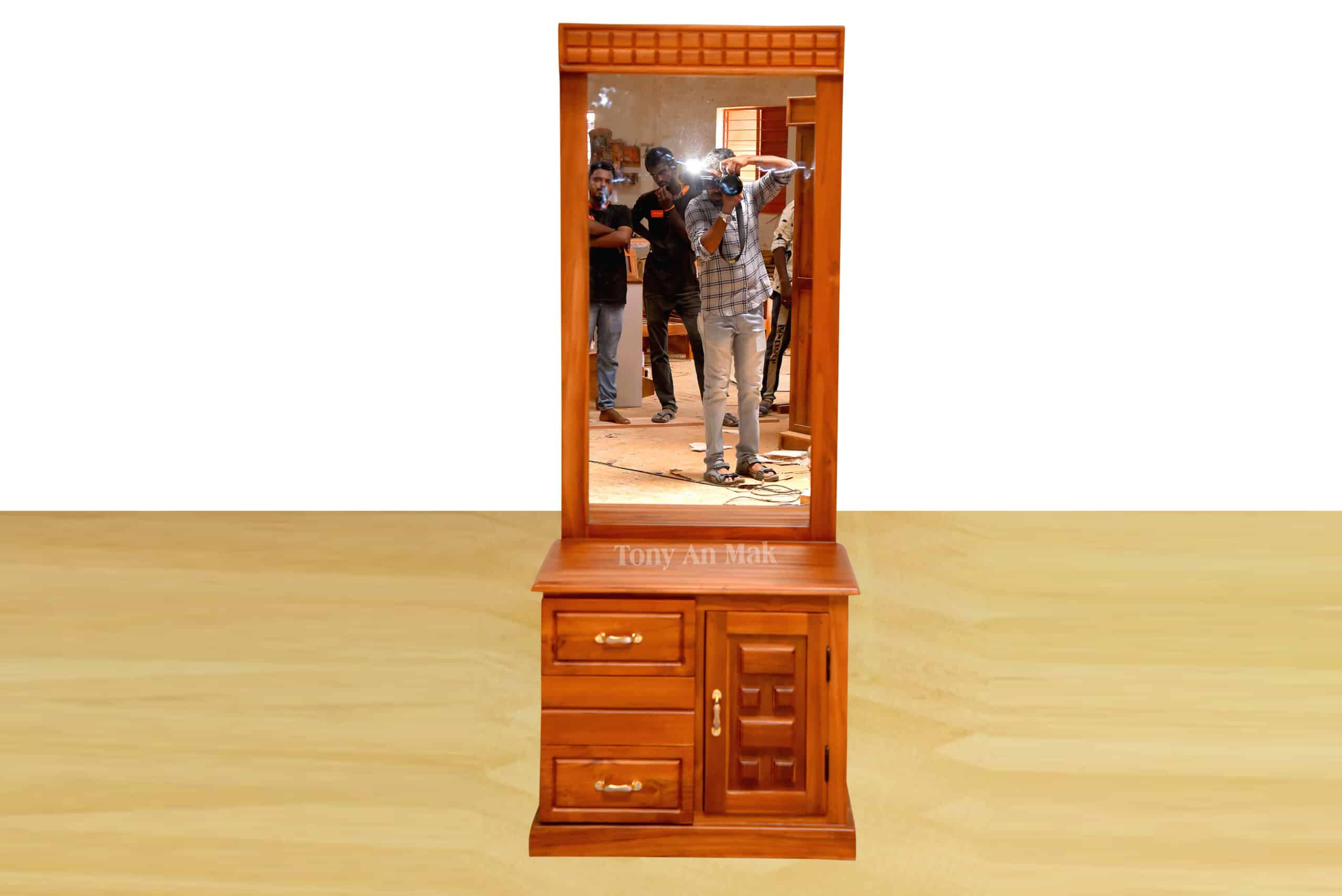 Dressing Table – D4